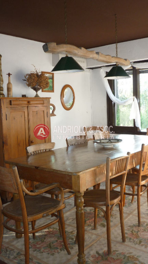 Casa ID.6633 - Casa en Venta Lugano, Punta del Este, 6 Dormitorios.