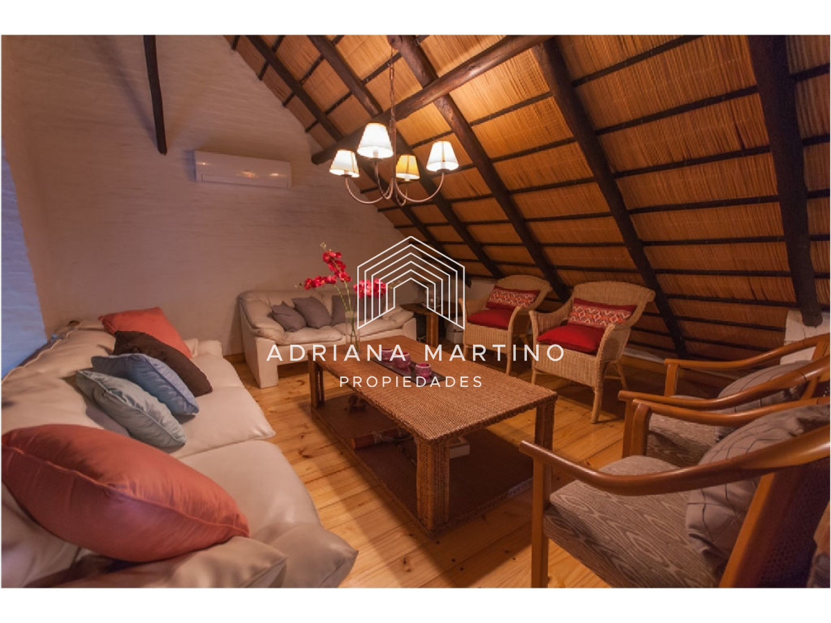 Casa ID.69653 - Casa en Venta y Alquiler, Pinares, Punta del Este, 3 Dormitorios.