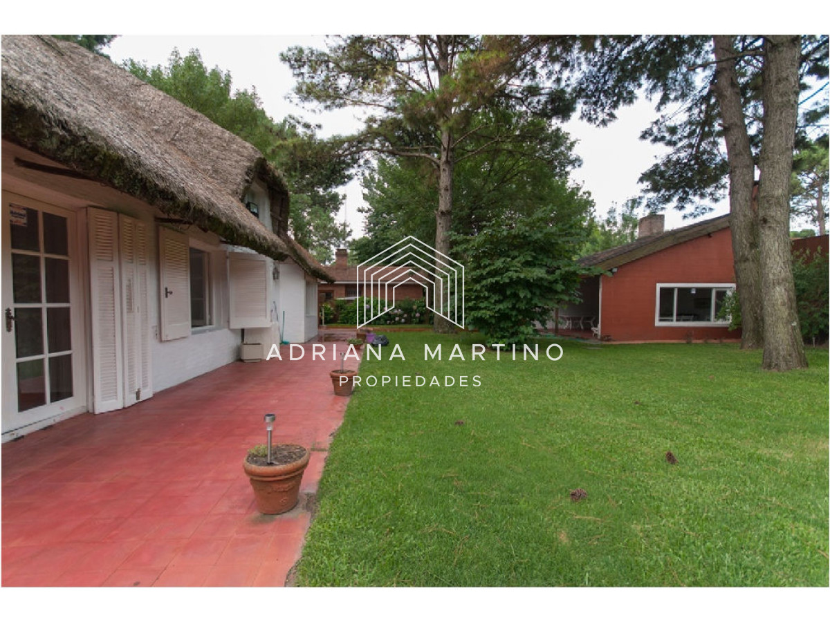 Casa ID.69653 - Casa en Venta y Alquiler, Pinares, Punta del Este, 3 Dormitorios.