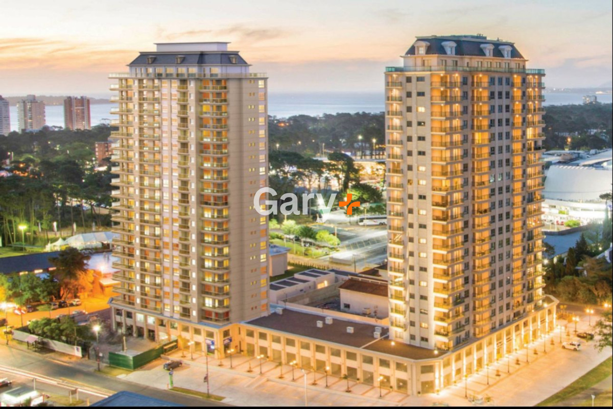 Apartamento ID.28840 - Apartamento en Venta en Punta del Este 