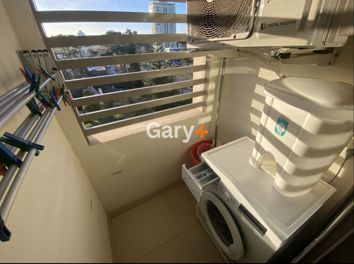 Apartamento ID.28840 - Apartamento en Venta en Punta del Este 