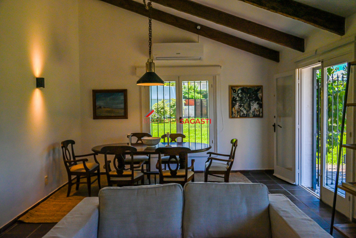 Casa ID.4042 - Casa en Venta, Mansa, Punta del Este, 3 Dormitorios.