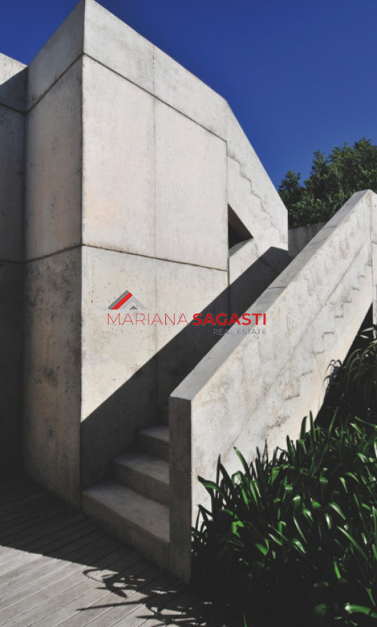 Casa ID.3888 - Venta Casa Las Cumbres 