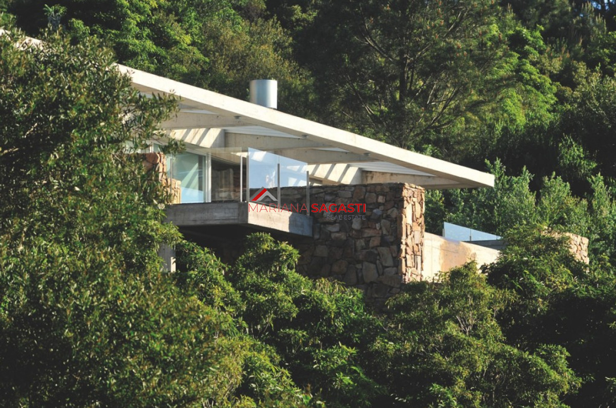 Casa ID.3888 - Venta Casa Las Cumbres 