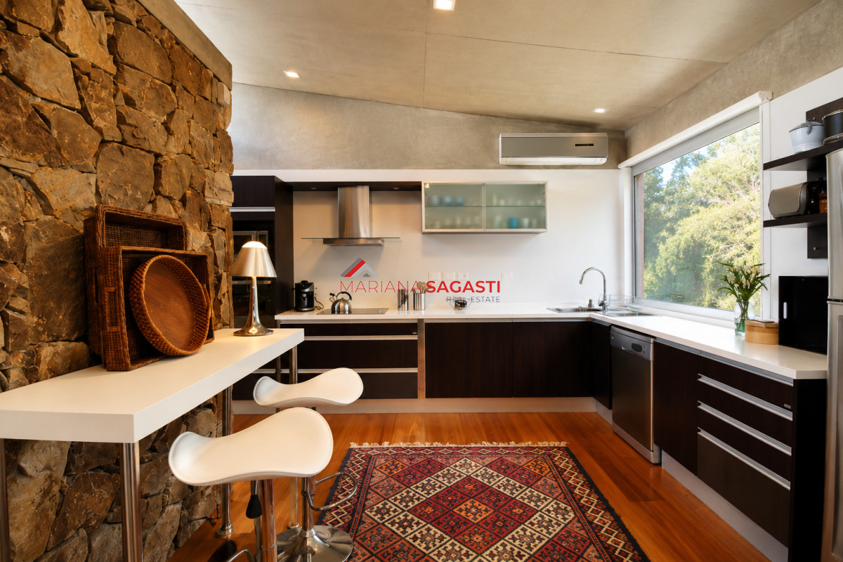 Casa ID.3888 - Venta Casa Las Cumbres 