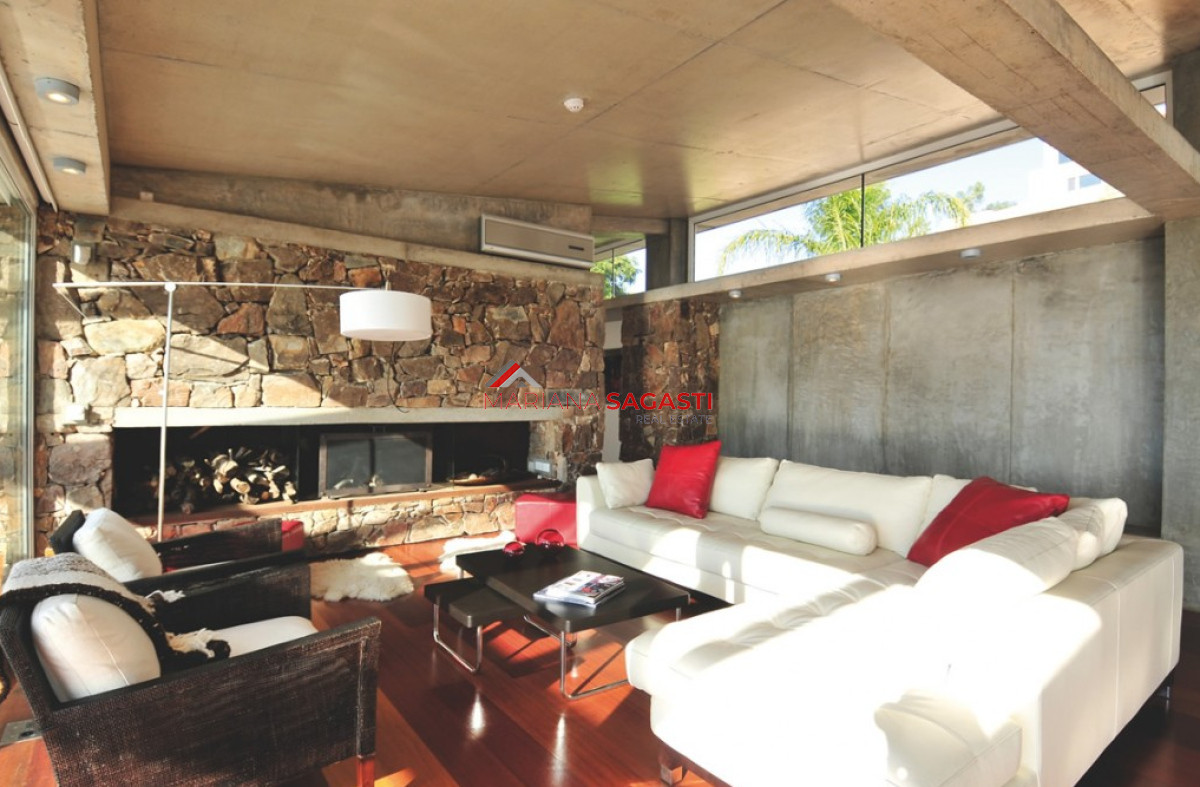 Casa ID.3888 - Venta Casa Las Cumbres 