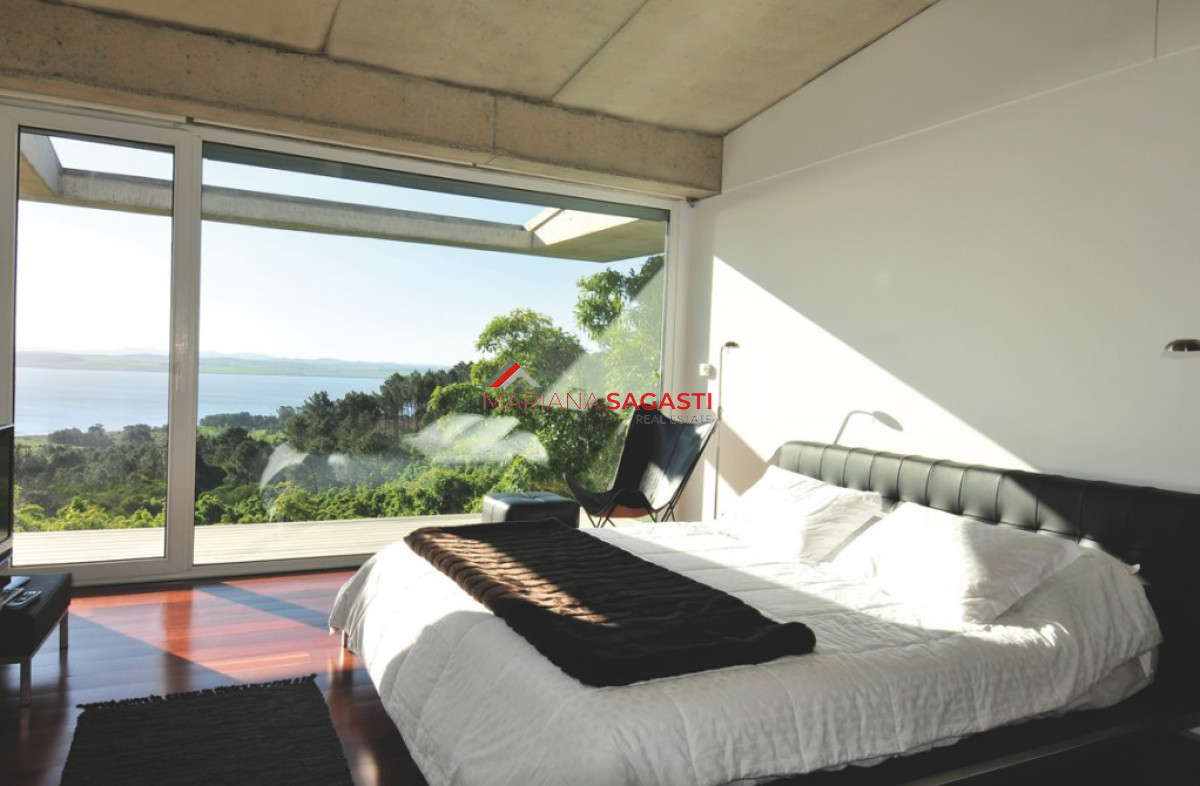 Casa ID.3888 - Venta Casa Las Cumbres 