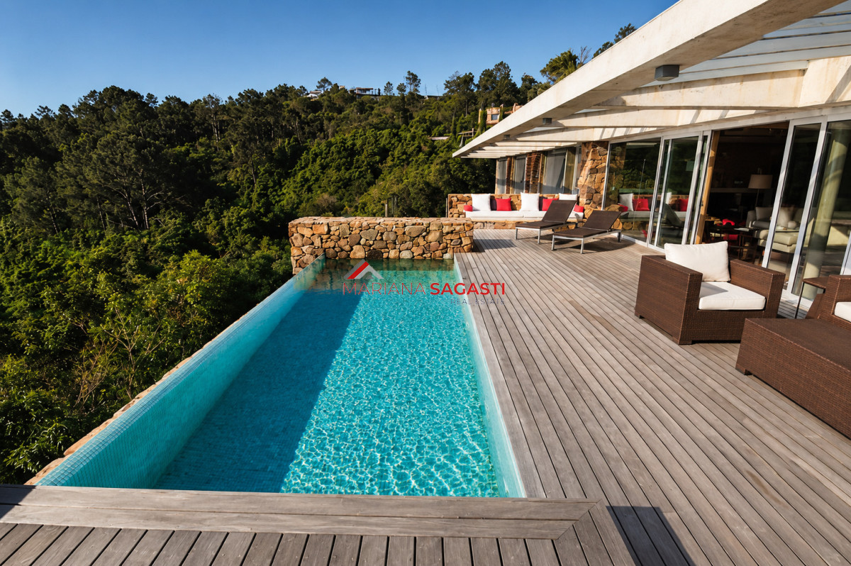 Casa ID.3888 - Venta Casa Las Cumbres 