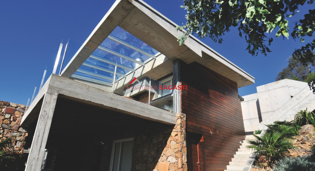 Casa ID.3888 - Venta Casa Las Cumbres 