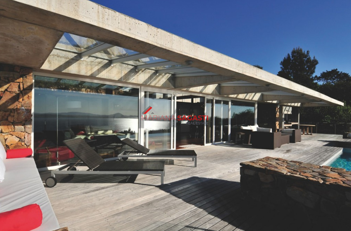 Casa ID.3888 - Venta Casa Las Cumbres 