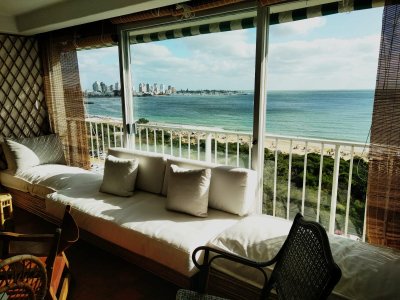 Apartamento de 3 dormitorios en venta, Mansa, Punta del Este
