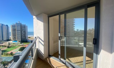 Apartamento Playa Brava en Venta bajos gastos comunes