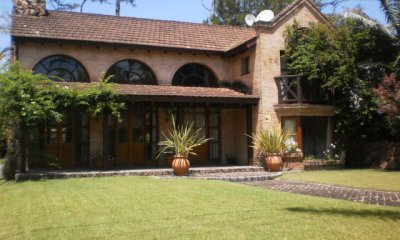 Oportunidad Solida Casa en Pinares, 3 dormitorios, Punta del este