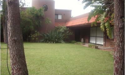 Casa en Venta y Alquiler, San Rafael, Punta del Este, 5 Dormitorios.