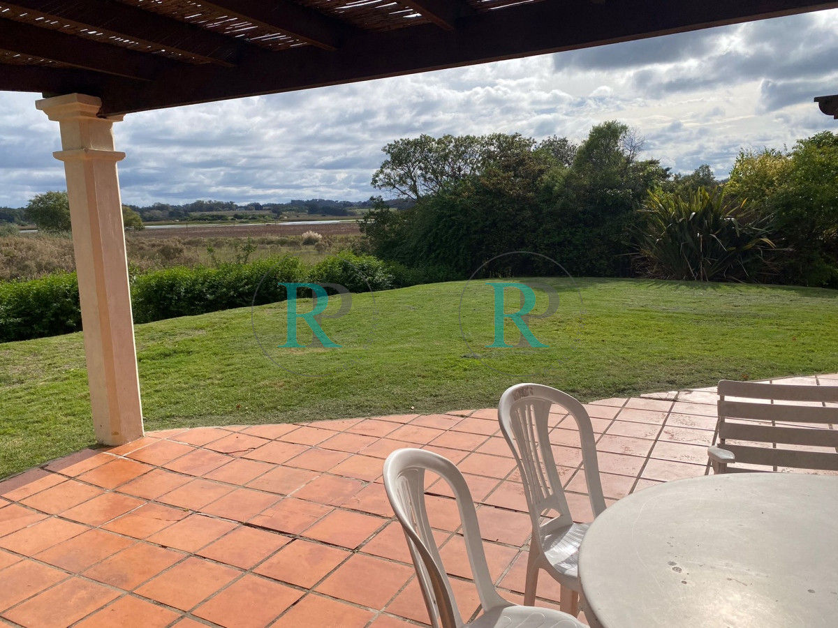 Casa ID.1119 - Casa en Venta  Pinares, Punta del Este