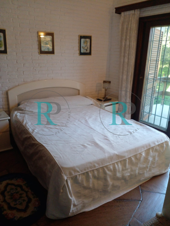 Casa ID.2390 - Casa en venta en Pinares zona ideal!!