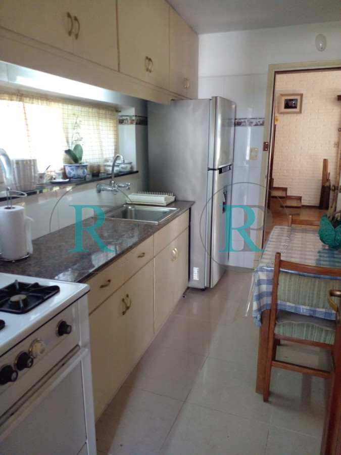 Casa ID.2390 - Casa en venta en Pinares zona ideal!!