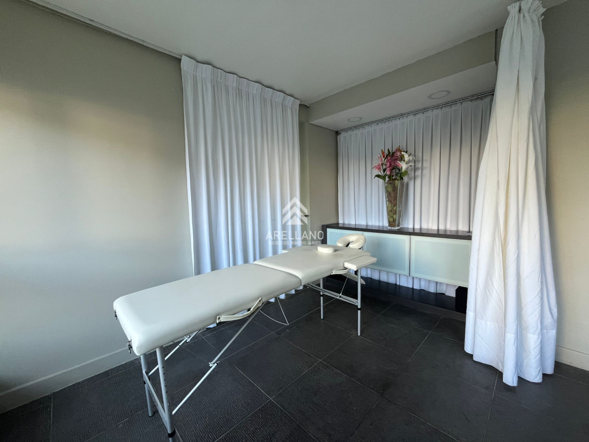 Apartamento ID.4690 - Venta apartamento 3 dormitorios y dependencia 