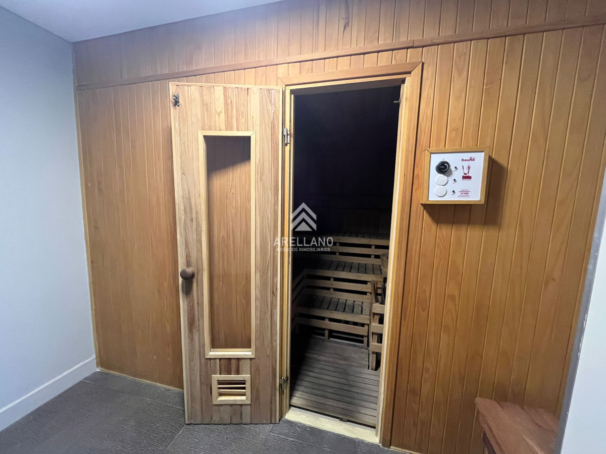Apartamento ID.4690 - Venta apartamento 3 dormitorios y dependencia 