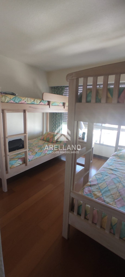 Apartamento ID.5979 - 3 dormitorios playa mansa, frente al mar, punta del este