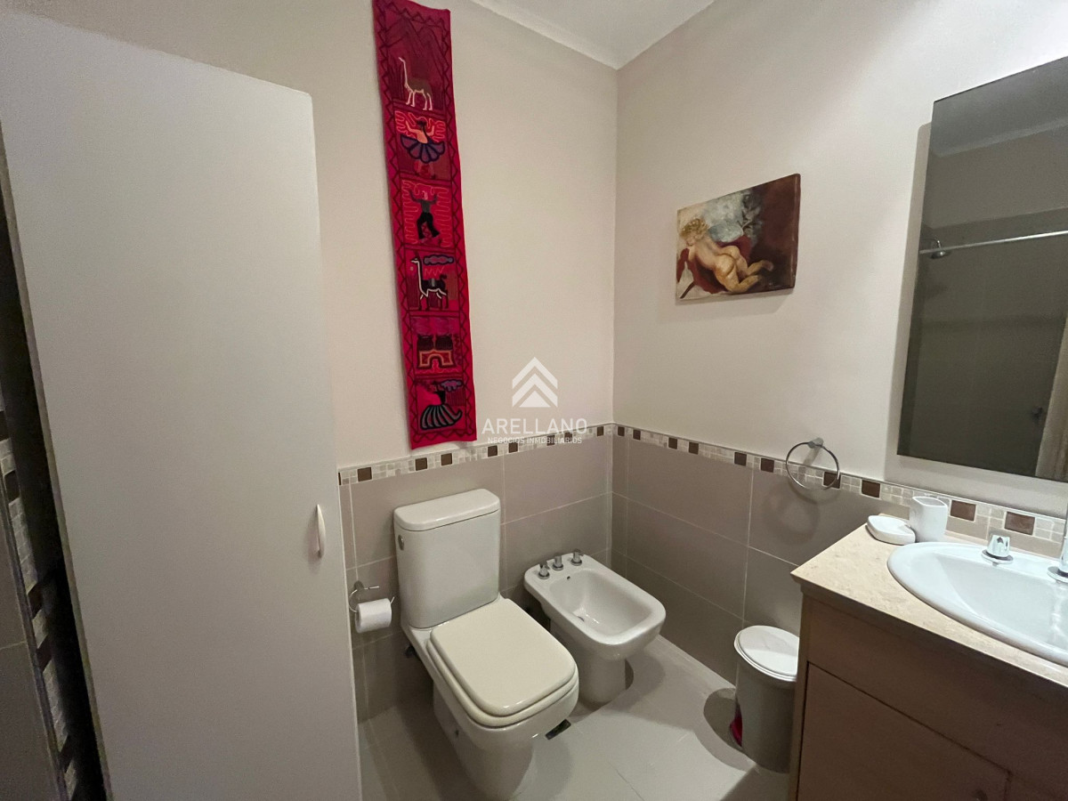 Apartamento ID.4690 - Venta apartamento 3 dormitorios y dependencia 