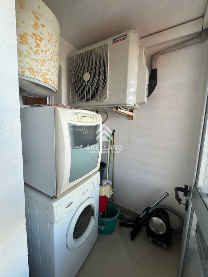 Apartamento ID.4690 - Venta apartamento 3 dormitorios y dependencia 