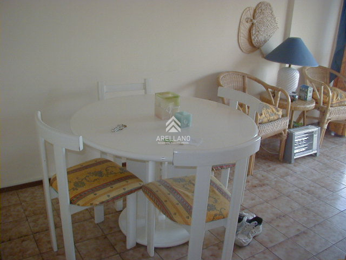 Apartamento ID.6076 - Apartamento en Venta, Peninsula, Punta del Este, 2 Dormitorios.