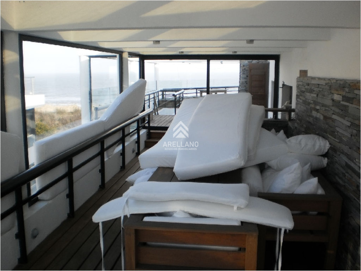 Apartamento ID.5993 - Venta apartamento 3 dormitorios Brava, Punta del Este.