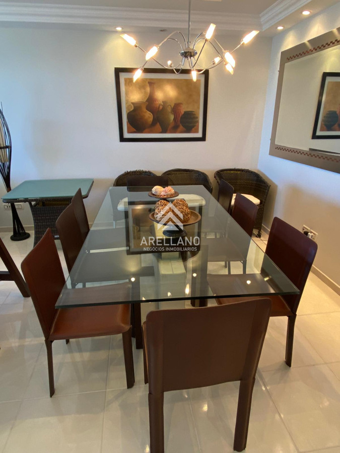 Apartamento ID.5973 - VENTA DE APARTAMENTO DE 3 DORMITORIOS EN MANSA PUNTA DEL ESTE EN EDIFICIO LE JARDIN PUNTA DEL ESTE