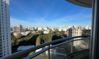 Venta apartamento 3 dormitorios y dependencia