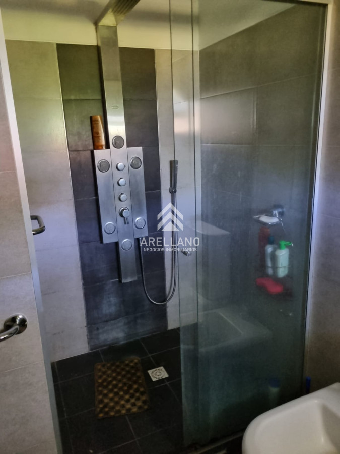 Casa ID.5085 - Casa a la venta de 5 dormitorios en Punta del Este