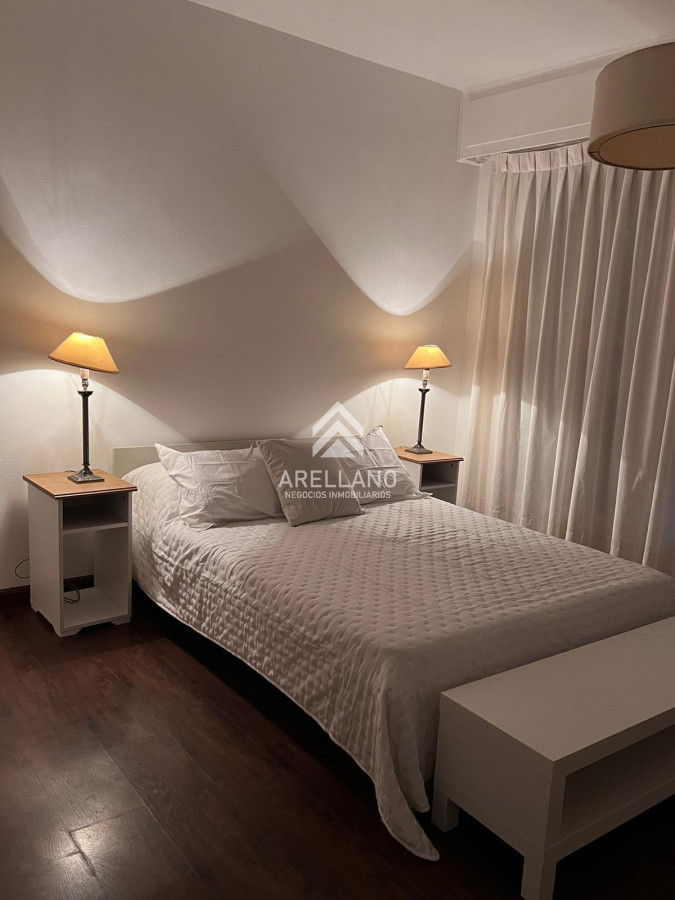 Casa ID.2660 - Chalet en Venta - Estupendo para vivienda de todo el año