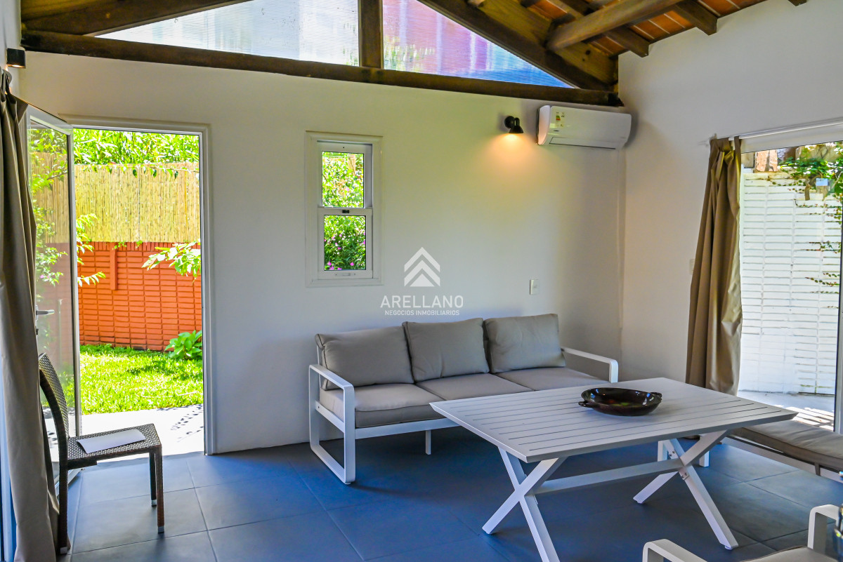 Casa ID.4569 - Casa en Venta, Mansa, Punta del Este, 3 Dormitorios.