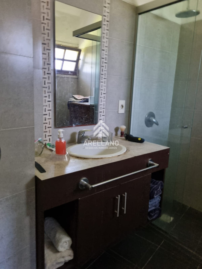 Casa ID.5085 - Casa a la venta de 5 dormitorios en Punta del Este
