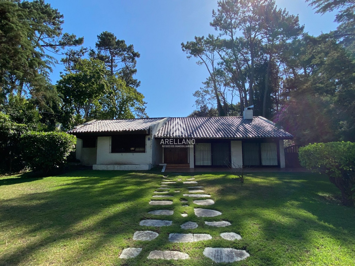 Casa ID.4118 - Casa en Venta, Mansa, Punta del Este, 3 Dormitorios.