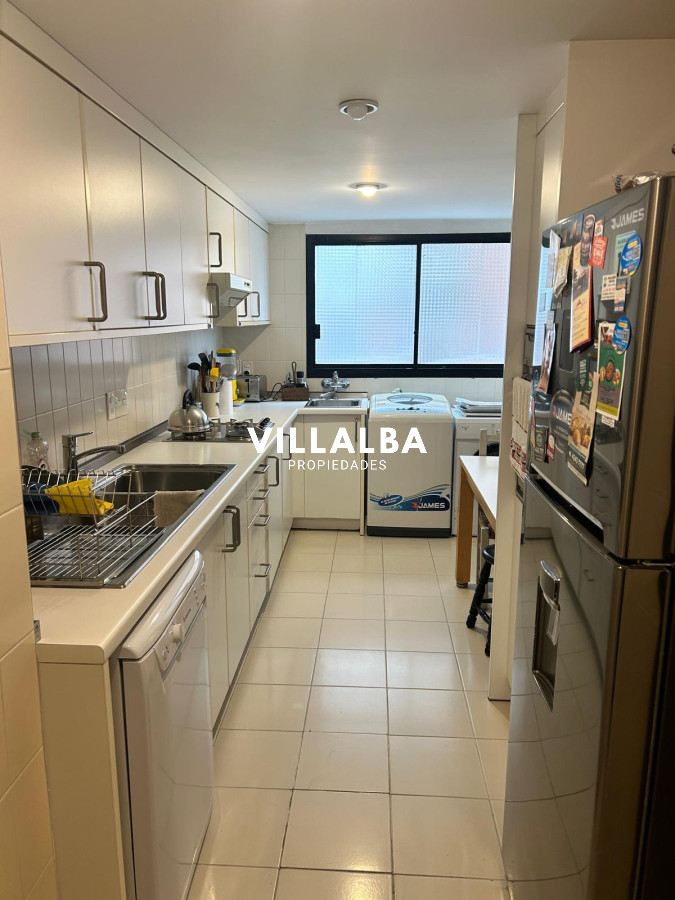 Apartamento ID.3628 - Apartamento en Venta y Alquiler, Peninsula, Punta del Este, 3 Dormitorios.