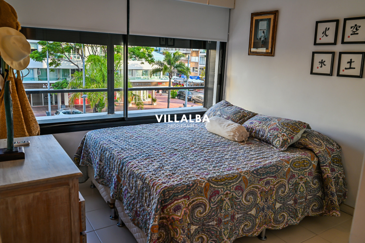 Apartamento ID.3628 - Apartamento en Venta y Alquiler, Peninsula, Punta del Este, 3 Dormitorios.