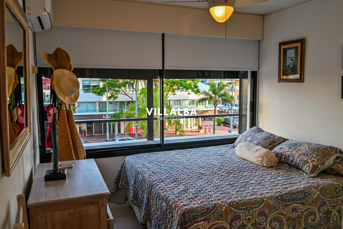 Apartamento ID.3628 - Apartamento en Venta y Alquiler, Peninsula, Punta del Este, 3 Dormitorios.