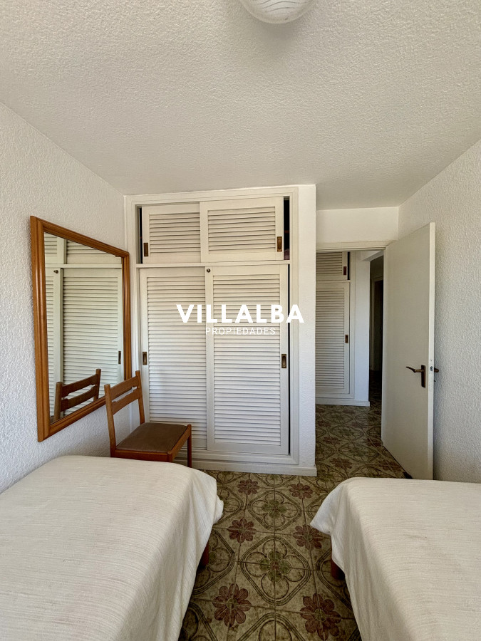 Apartamento ID.4139 - Apartamento en Venta y Alquiler, Peninsula, Punta del Este, 2 Dormitorios.