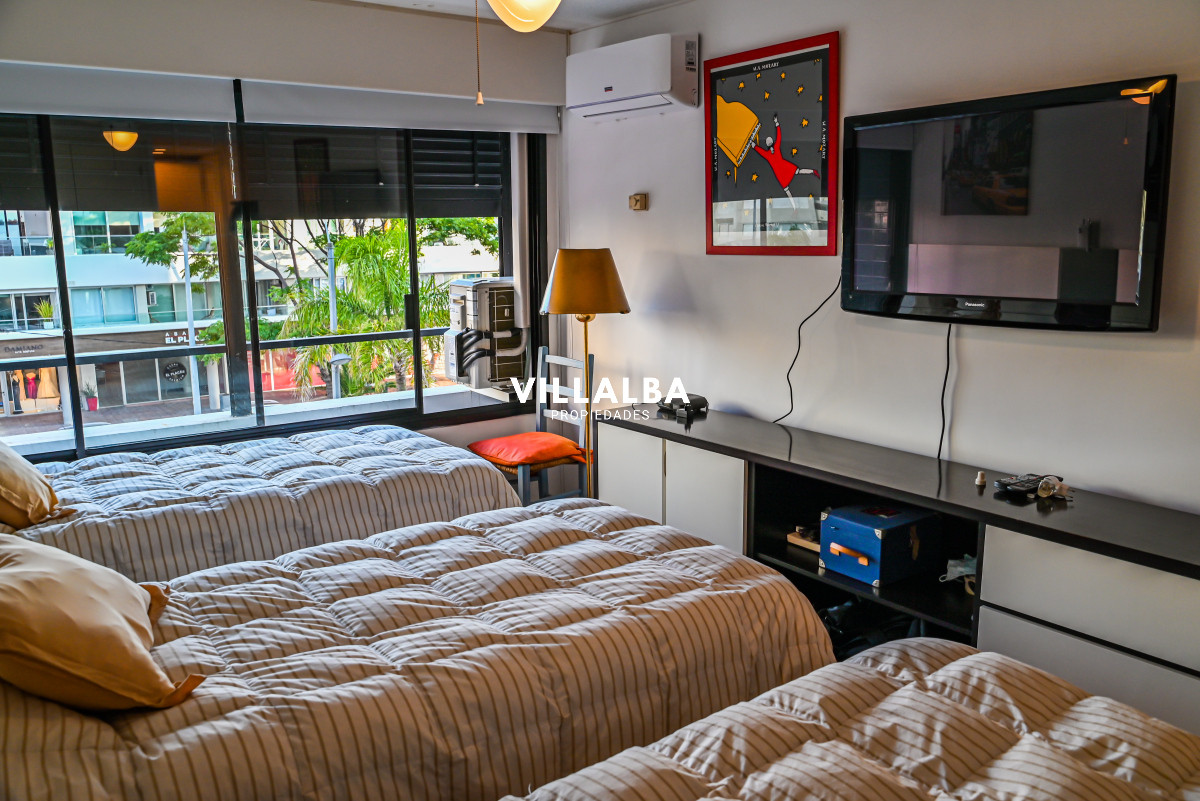 Apartamento ID.3628 - Apartamento en Venta y Alquiler, Peninsula, Punta del Este, 3 Dormitorios.