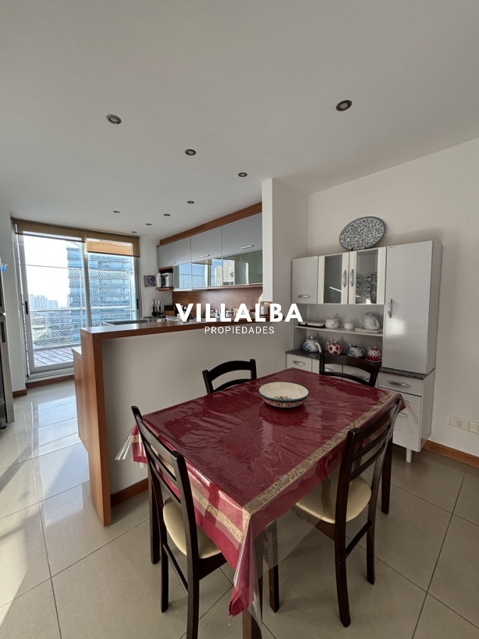 Apartamento ID.4316 - Penthouse a la Venta, en Roosevelt, 3 dormitorios