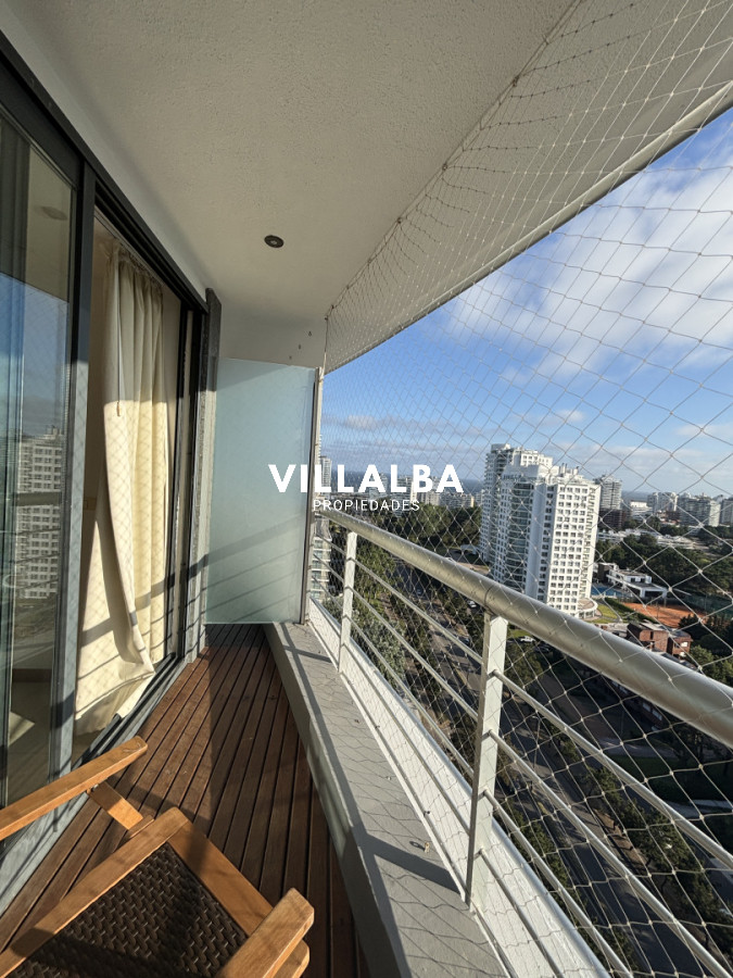 Apartamento ID.4316 - Penthouse a la Venta, en Roosevelt, 3 dormitorios