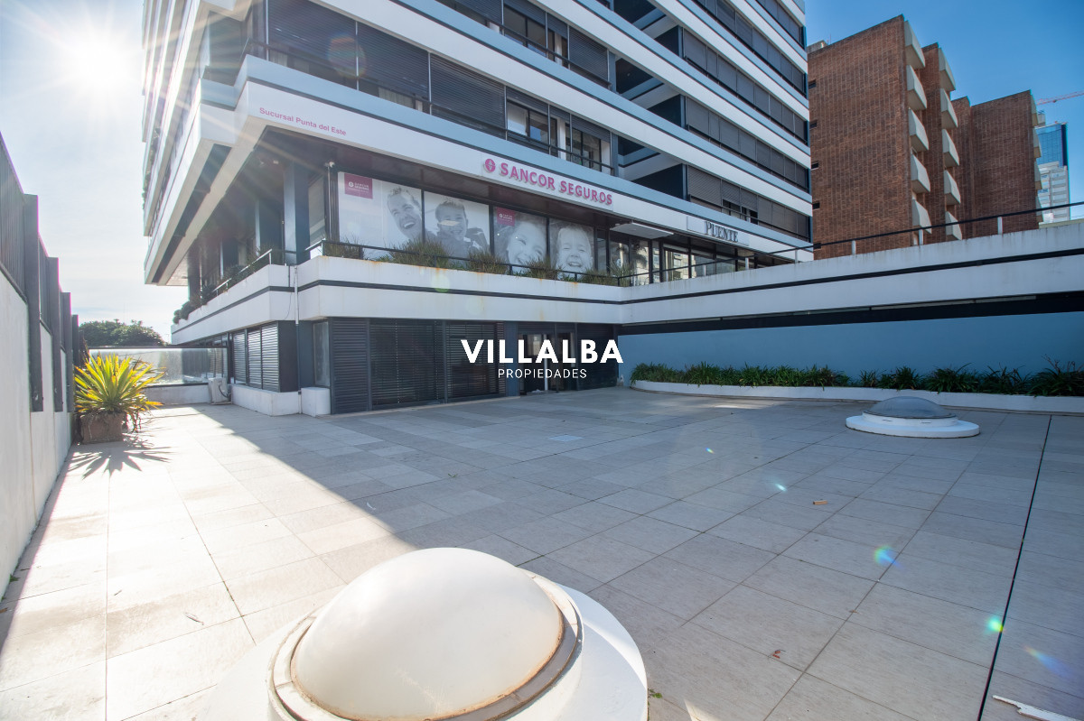 Apartamento ID.3625 - Apartamento en venta, Peninsula, Punta del Este, 3 Dormitorios.