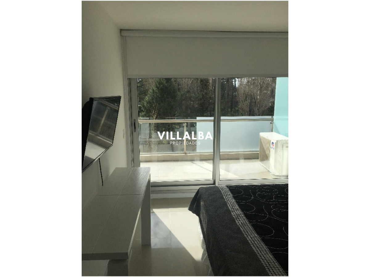 Apartamento ID.4229 - Apartamento en Venta y Alquiler, Roosevelt, Punta del Este, 2 Dormitorios.