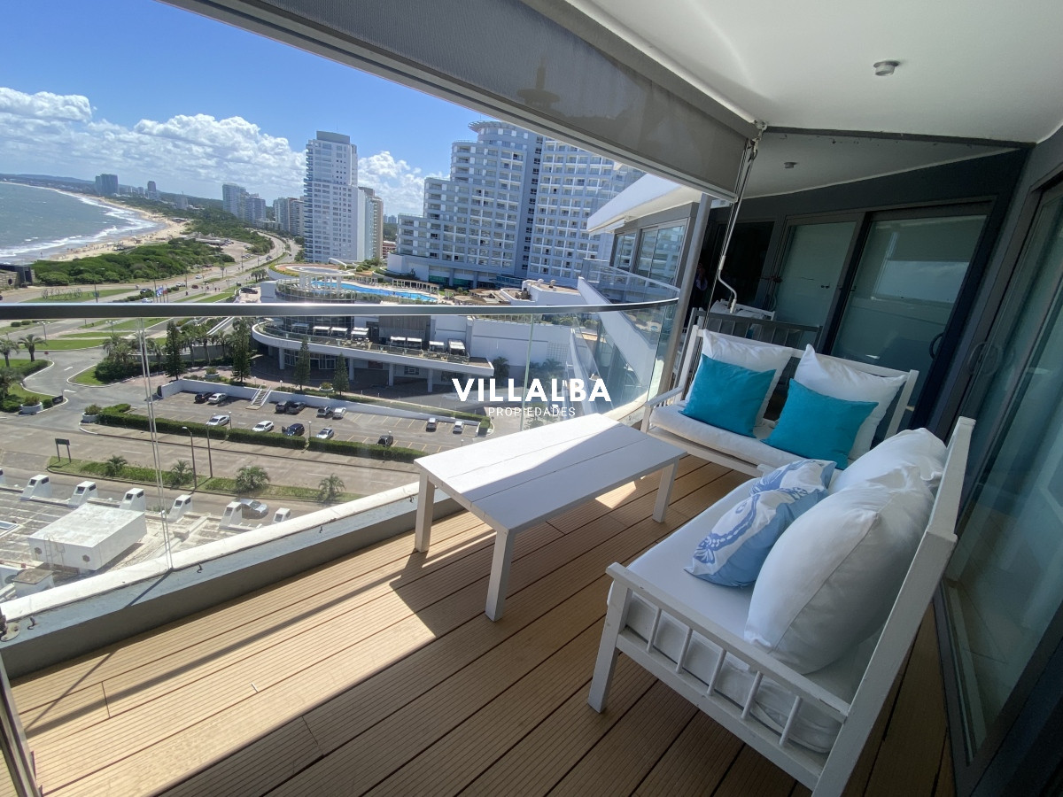 Apartamento ID.4204 - Apartamento en Venta y Alquiler, Mansa, Punta del Este, 3 Dormitorios.
