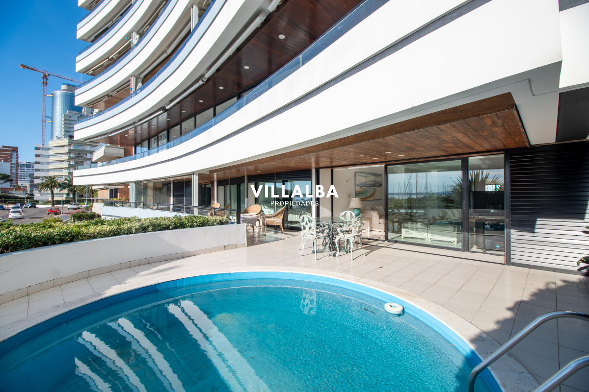 Apartamento ID.3625 - Apartamento en venta, Peninsula, Punta del Este, 3 Dormitorios.
