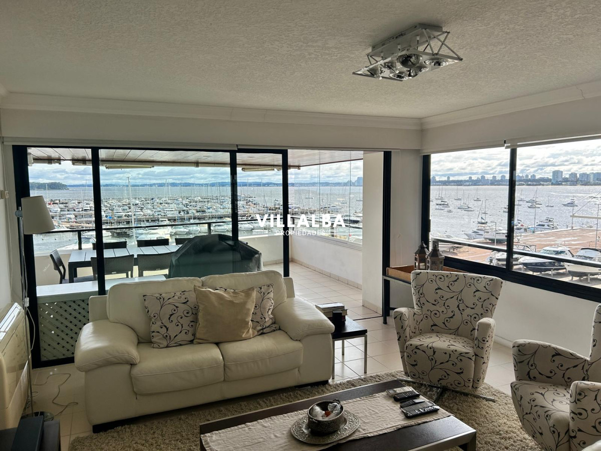 Apartamento ID.3628 - Apartamento en Venta y Alquiler, Peninsula, Punta del Este, 3 Dormitorios.