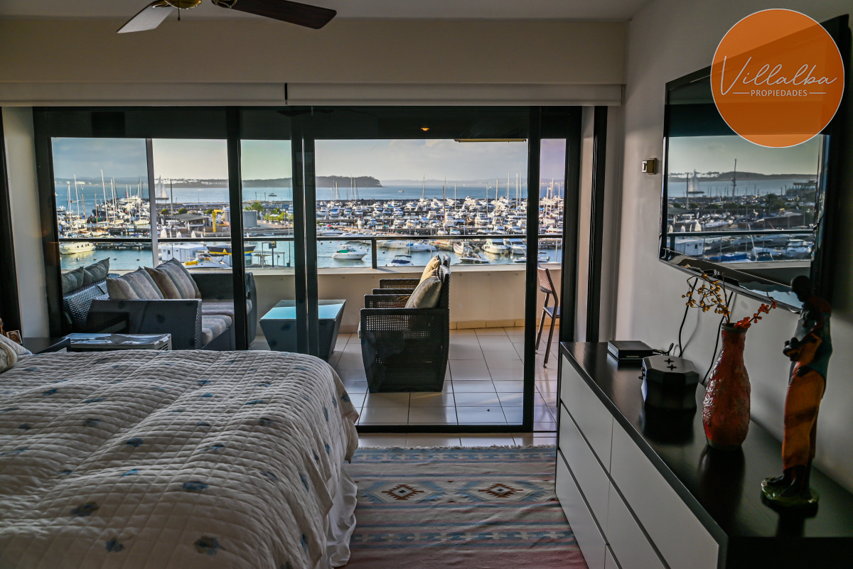 Apartamento ID.3628 - Apartamento en Venta y Alquiler, Peninsula, Punta del Este, 3 Dormitorios.