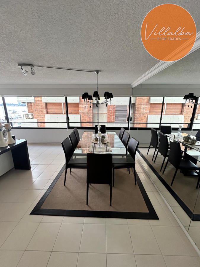 Apartamento ID.3628 - Apartamento en Venta y Alquiler, Peninsula, Punta del Este, 3 Dormitorios.