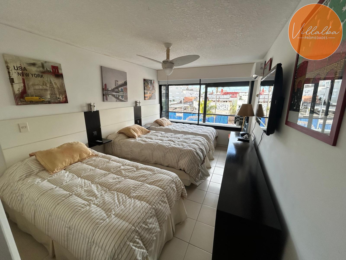 Apartamento ID.3628 - Apartamento en Venta y Alquiler, Peninsula, Punta del Este, 3 Dormitorios.